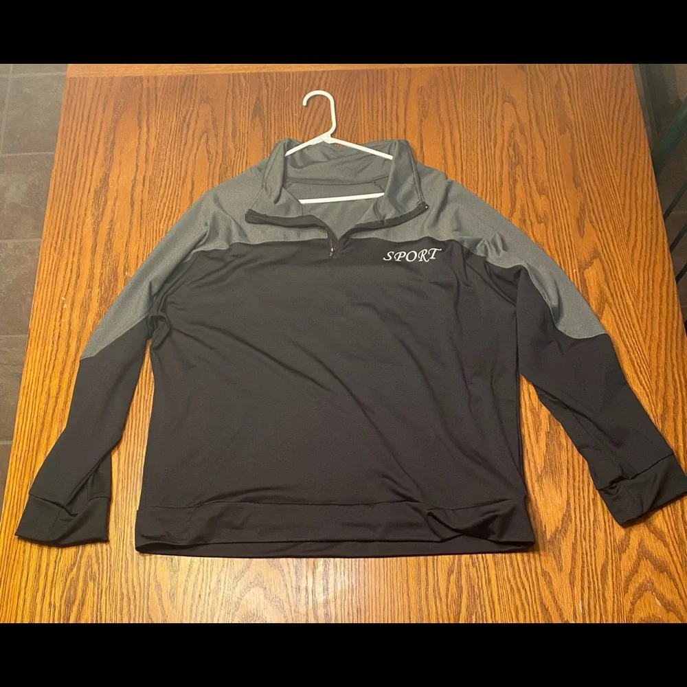 Womens Black sport sweatshirt - Picture 3 of 3